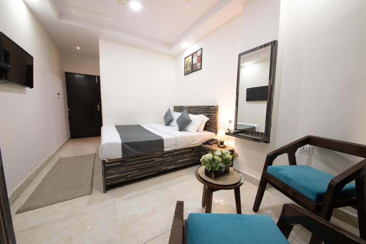 Umra Grace - Hotel In Haridwar By Perfect Stayz מראה חיצוני תמונה